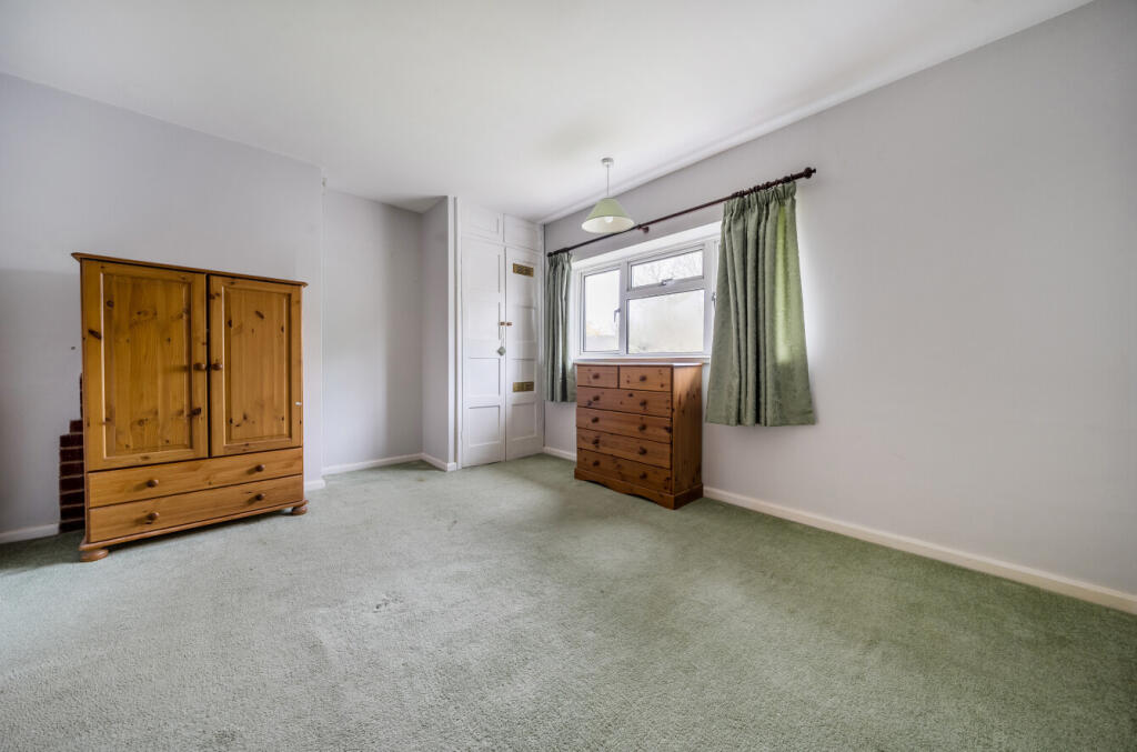 1375233-5-6904cbd...