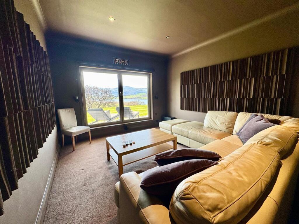 PHOTO-2025-04-22-22-47-43 (28).jpg