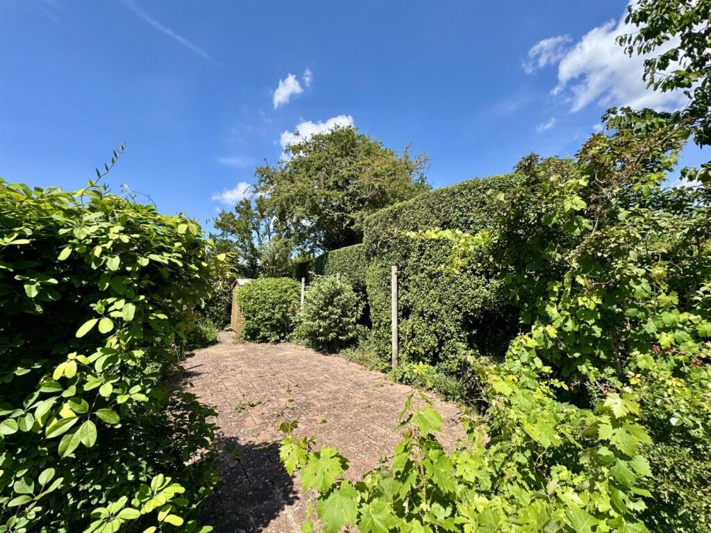 GARDENS