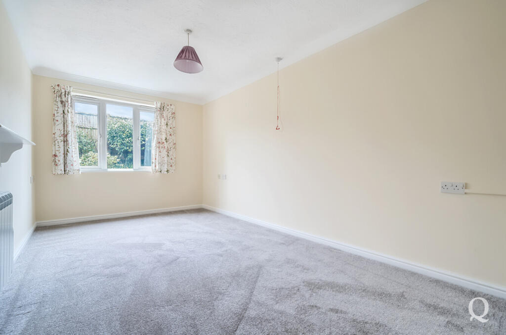 eb7c6a37-0f40-448...