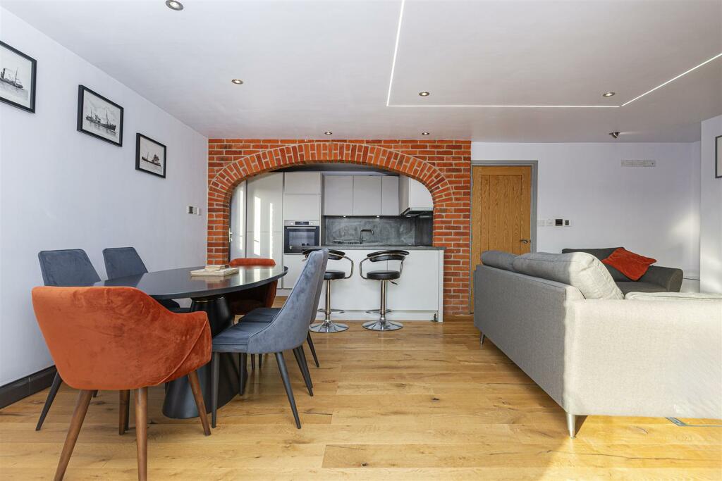 Bramleys Estate Agents - Barnsley Road - Flockton 