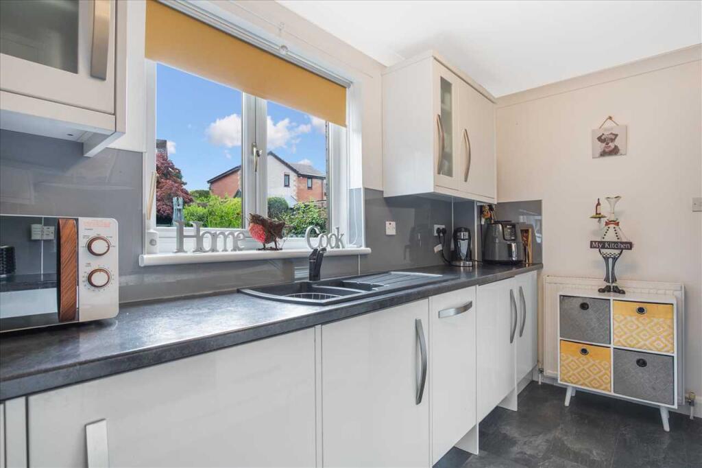 Kitchen (1)