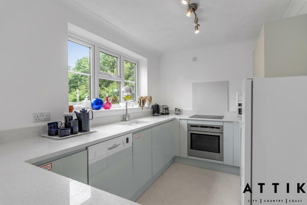 Lenten House (10).jpg