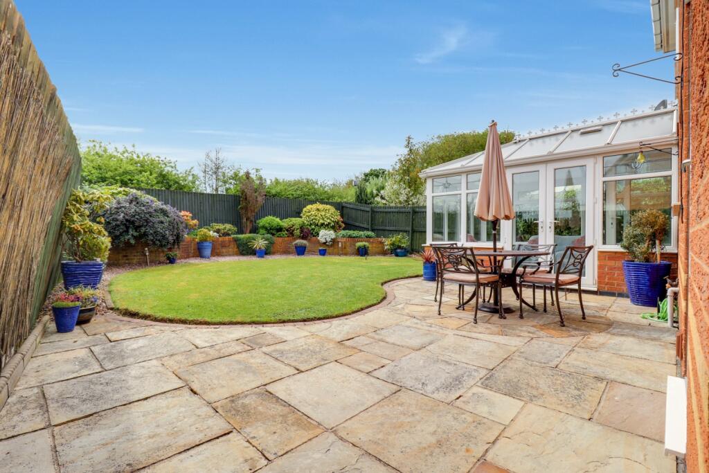 3 - Rob Hammond EweMove Pontefract