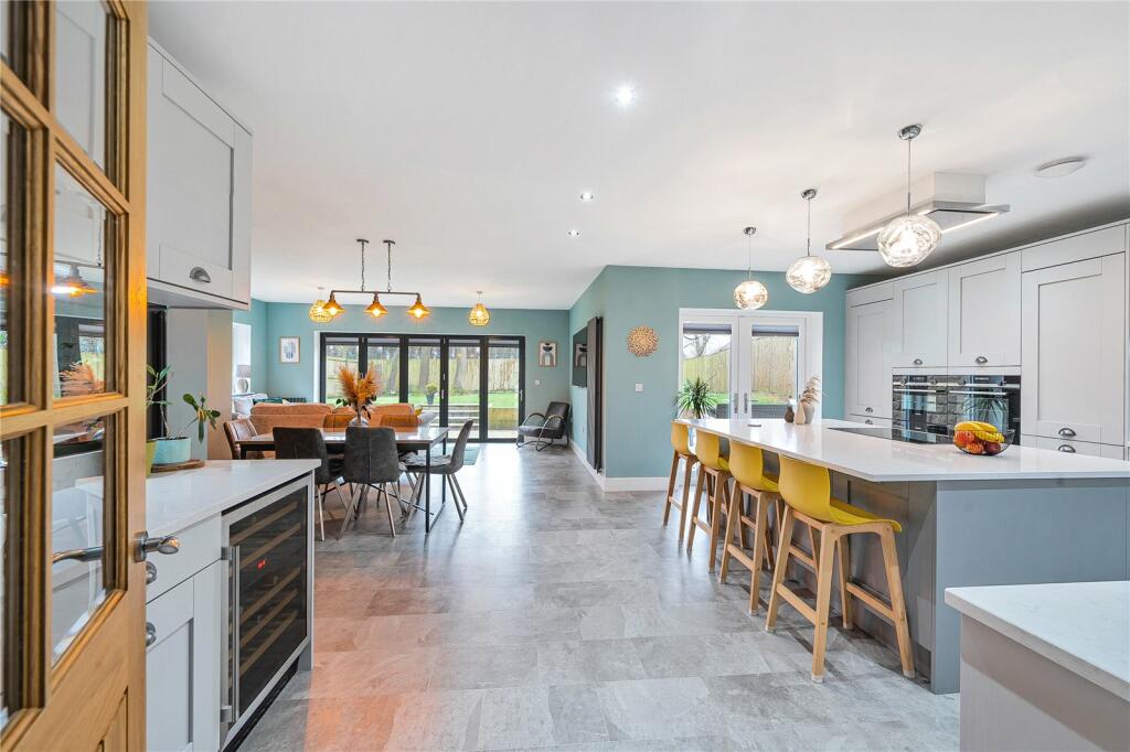 Kitchen/Family Room