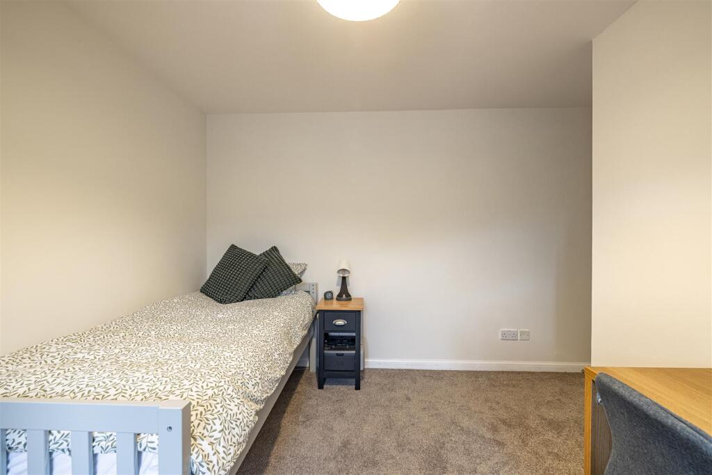 24 Fairways Melrose 22.JPG