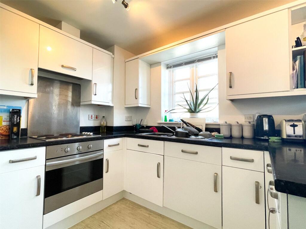 Fitted Kitchen