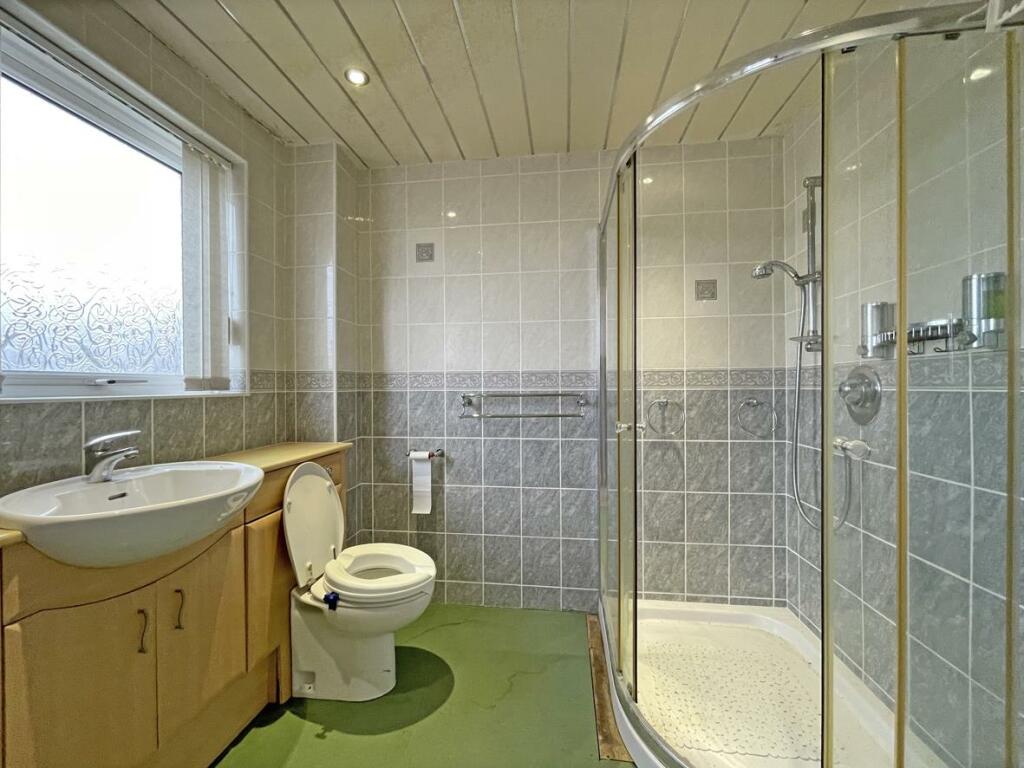Beaumaris Road 72 En Suite.jpg