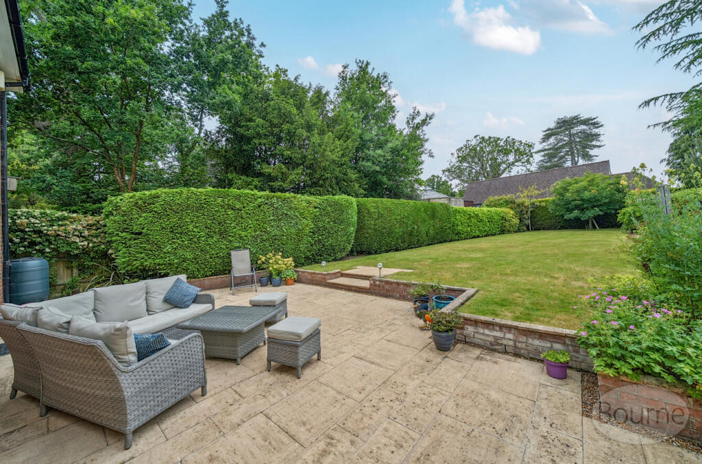 b86b2464-1f82-44e...