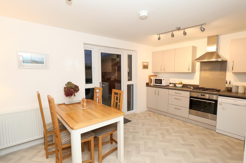 Kitchen / Diner