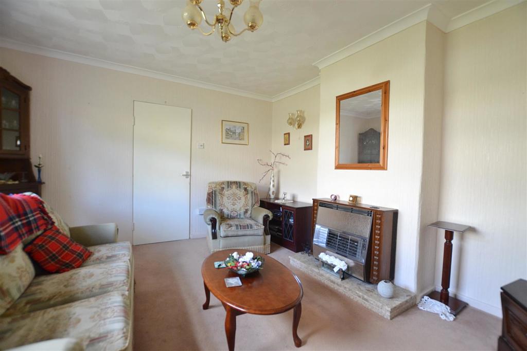 living room....JPG