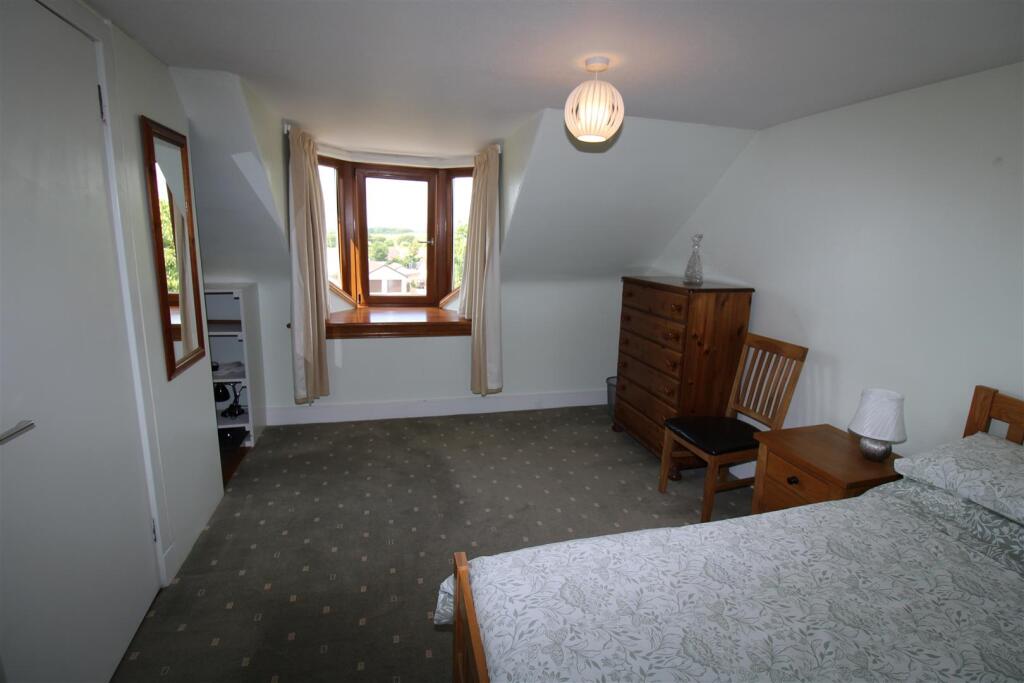 BEDROOM THREE (4).JPG