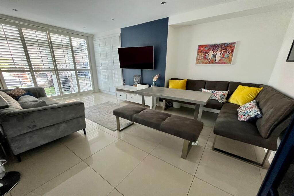 Family/Dining Room