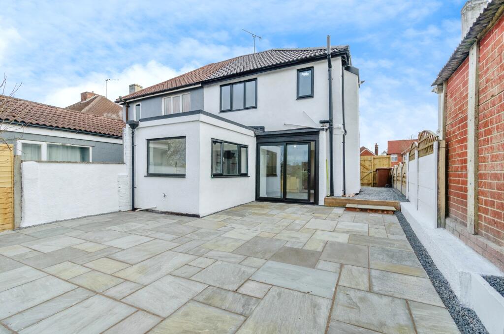 Rear Elevation (close)