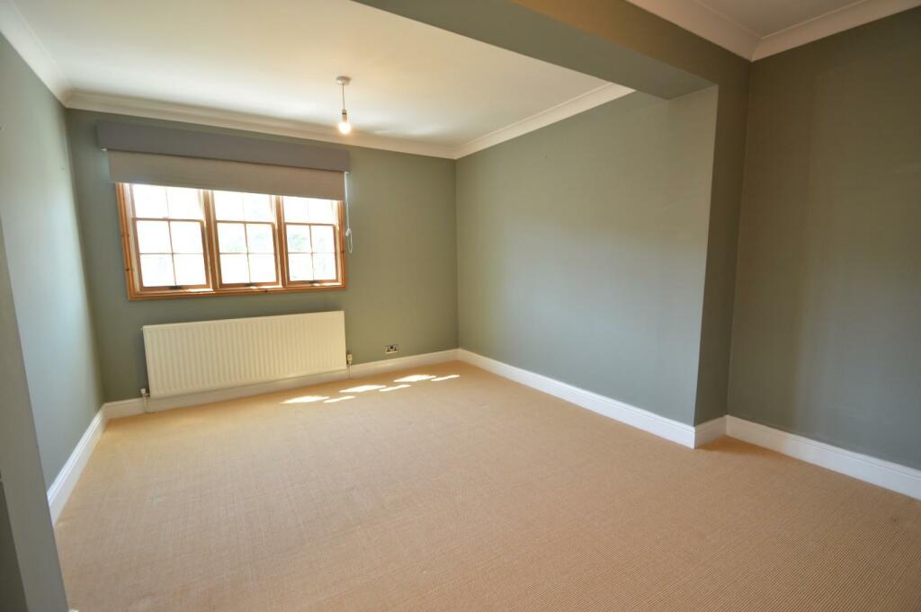 The Elms bedroom two.JPG