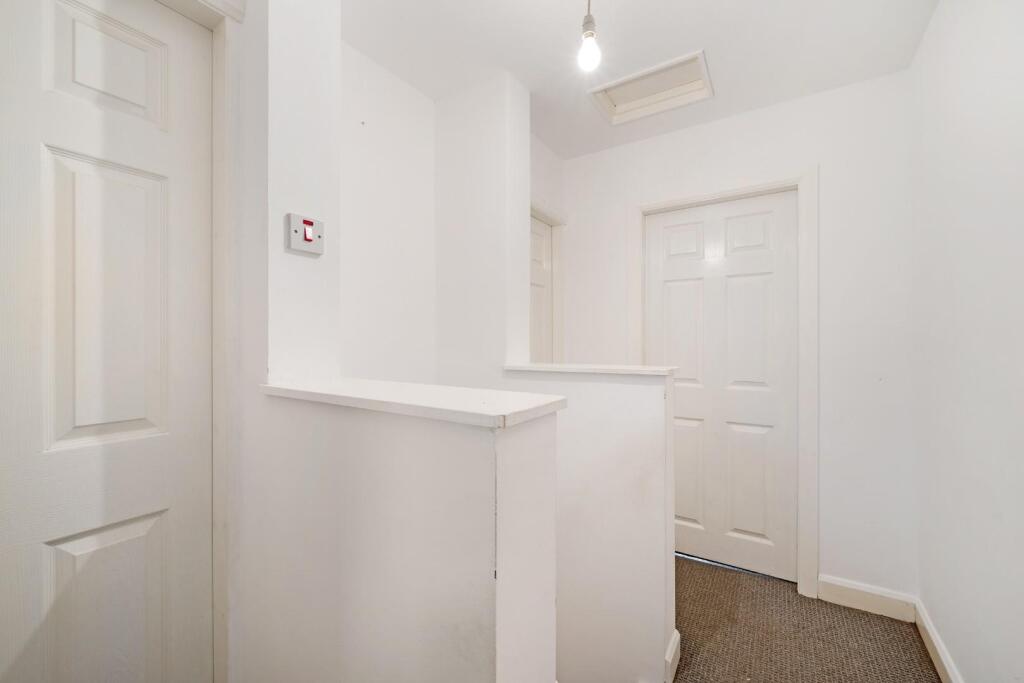 12 Atlas Road HDR-12.jpg