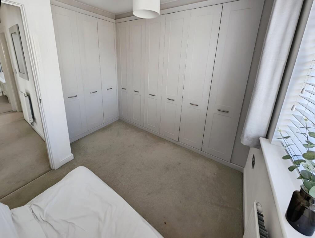 16e61966-bed 204a.jpg