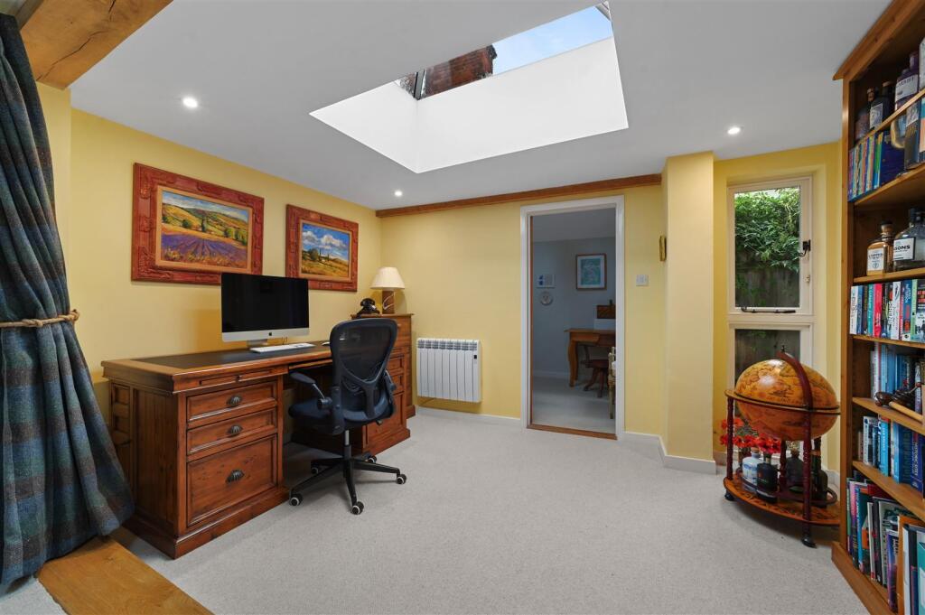 OFFICE