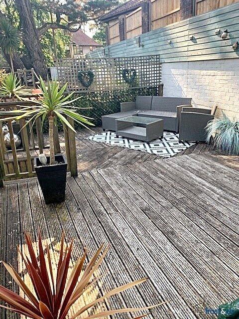 Decking Garden