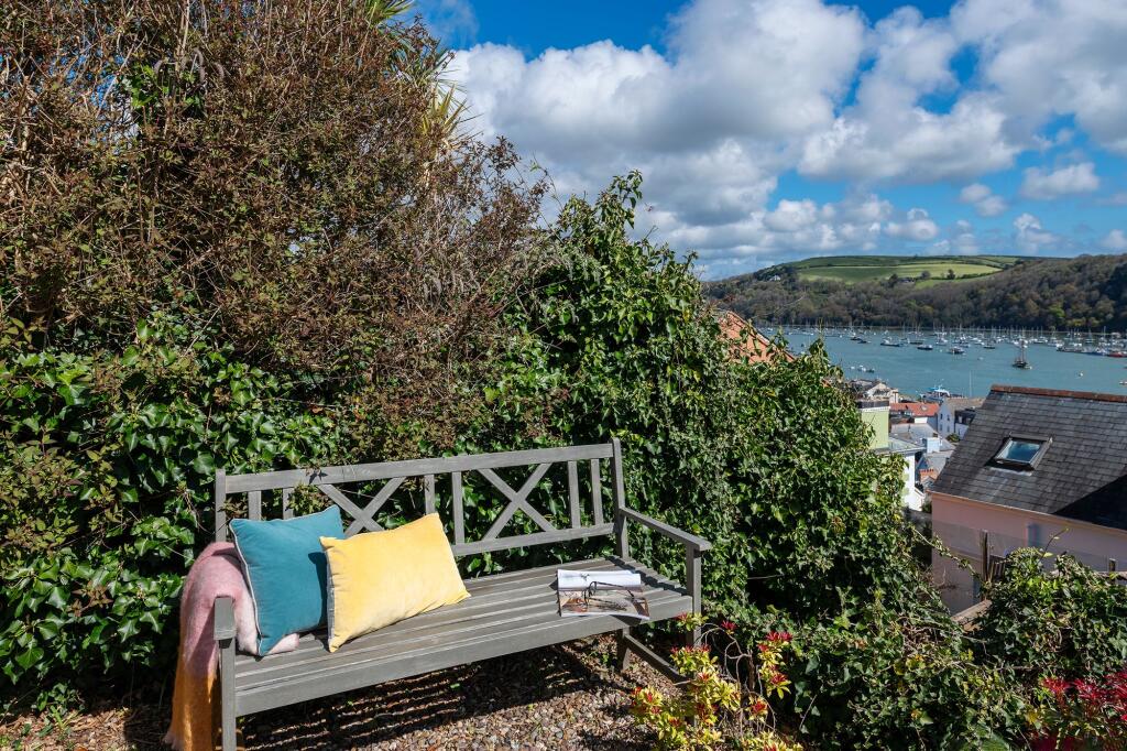Highland Cottage, 88 Above Town, Dartmouth, Front Garden