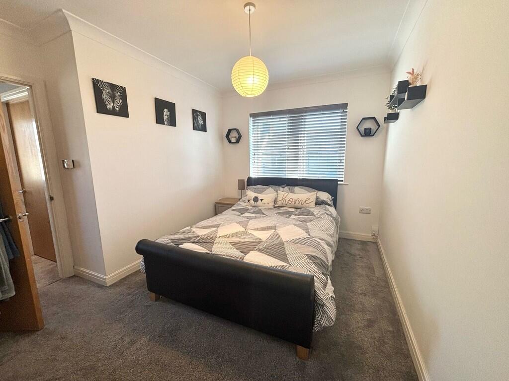 bedroom 2.
