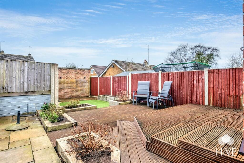 Low-maintenance garden with large terrace