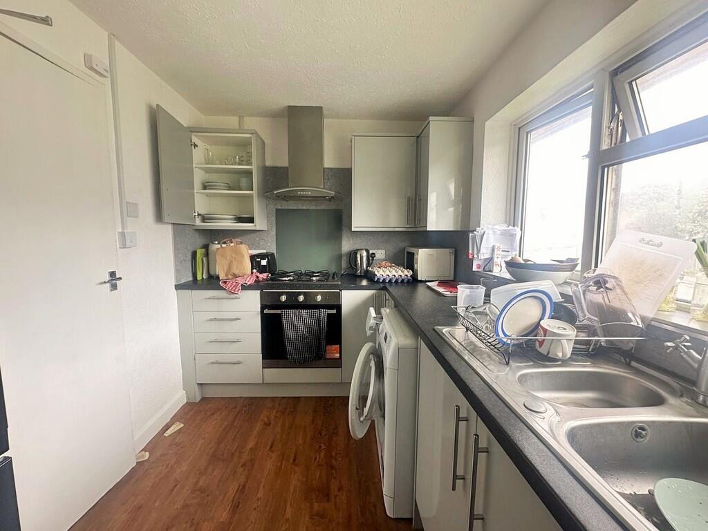 Kitchen i