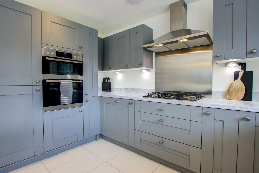 Open Plan Kitchen/Diner/Family Area