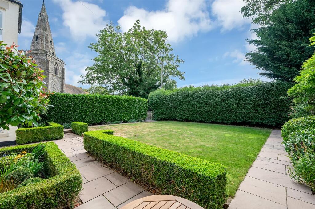 Beverly House WEB PH-27.jpg