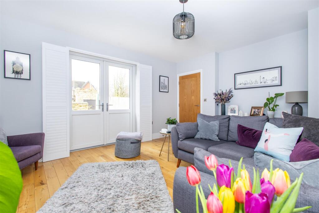 Kitchen/Lounge