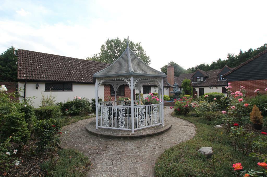 garden1.JPG