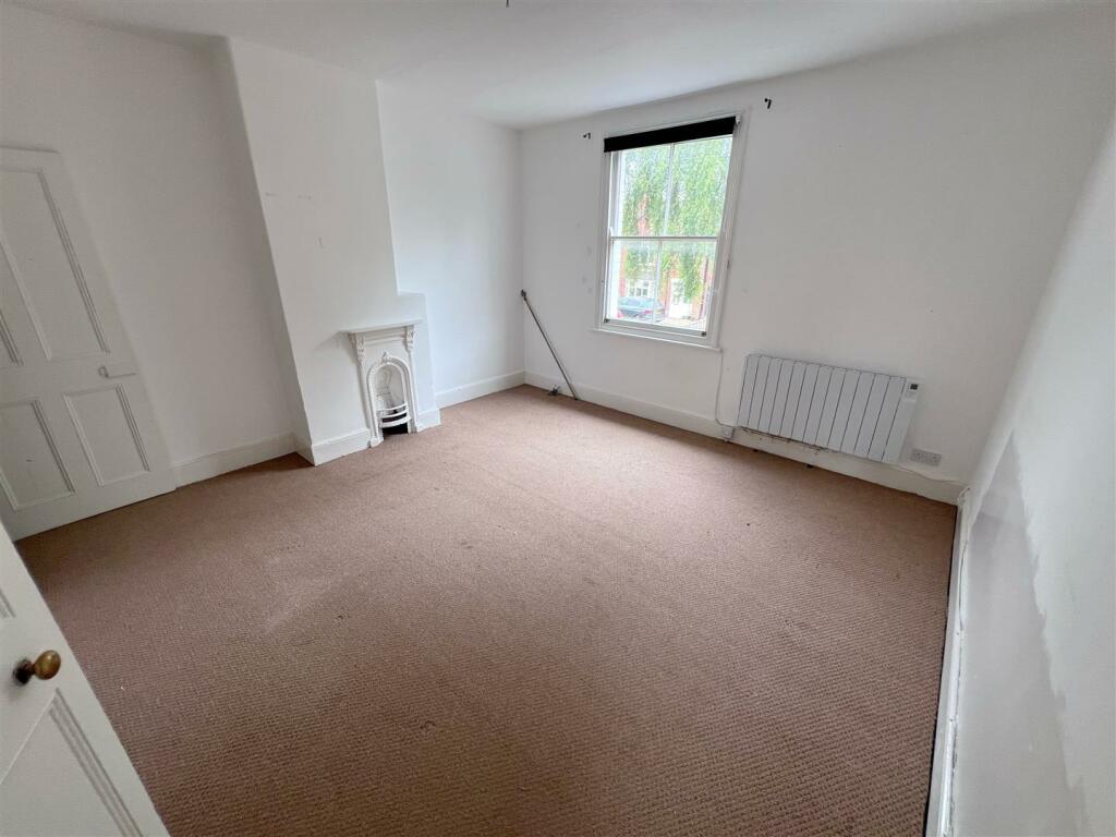 Front Bedroom