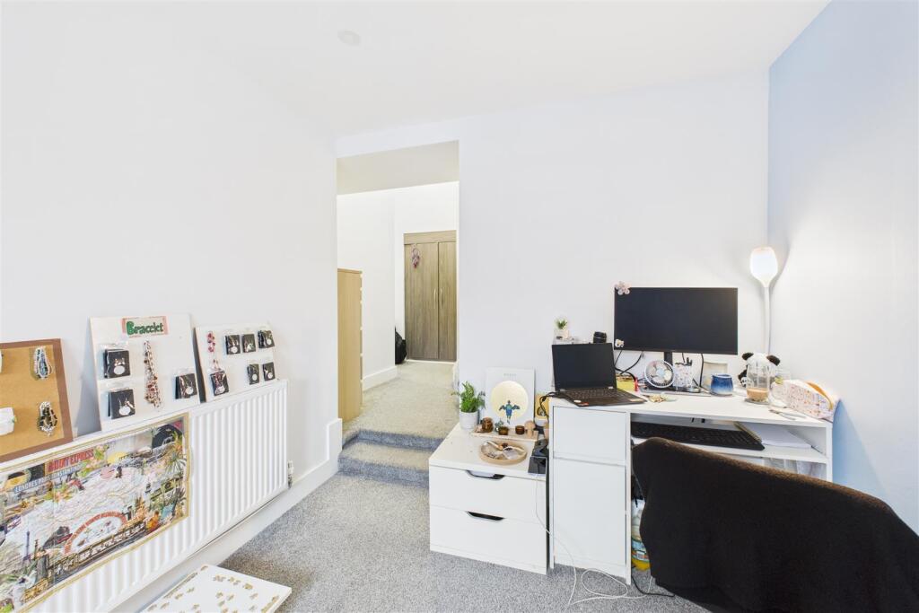 Flat 2 | 1 - 3, Old Church Road Clevedon, North So