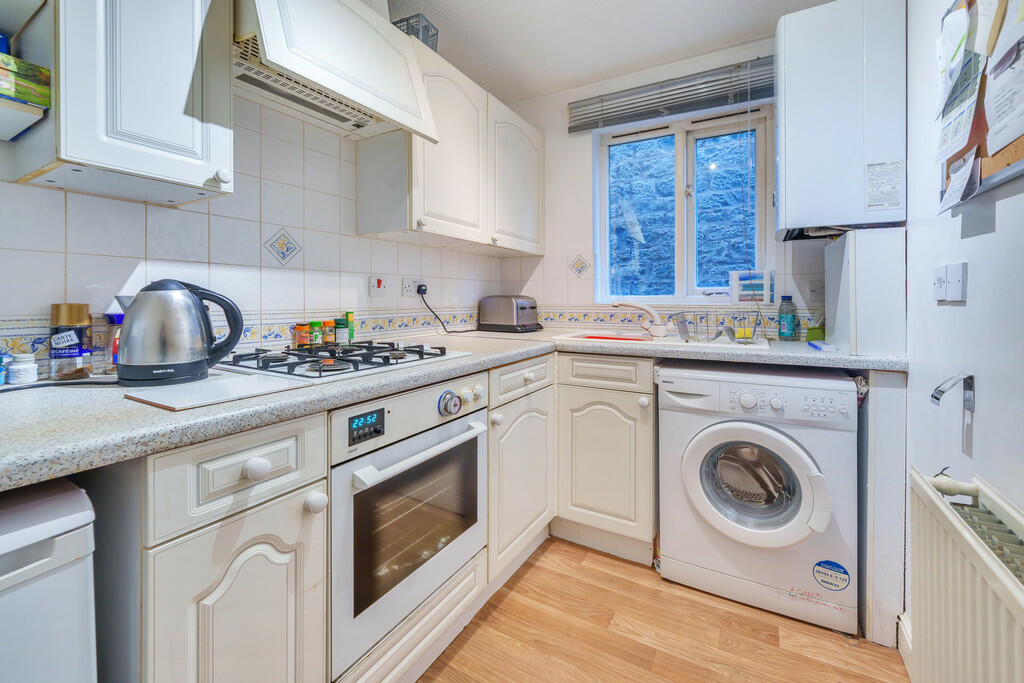 Fitted Kitchen