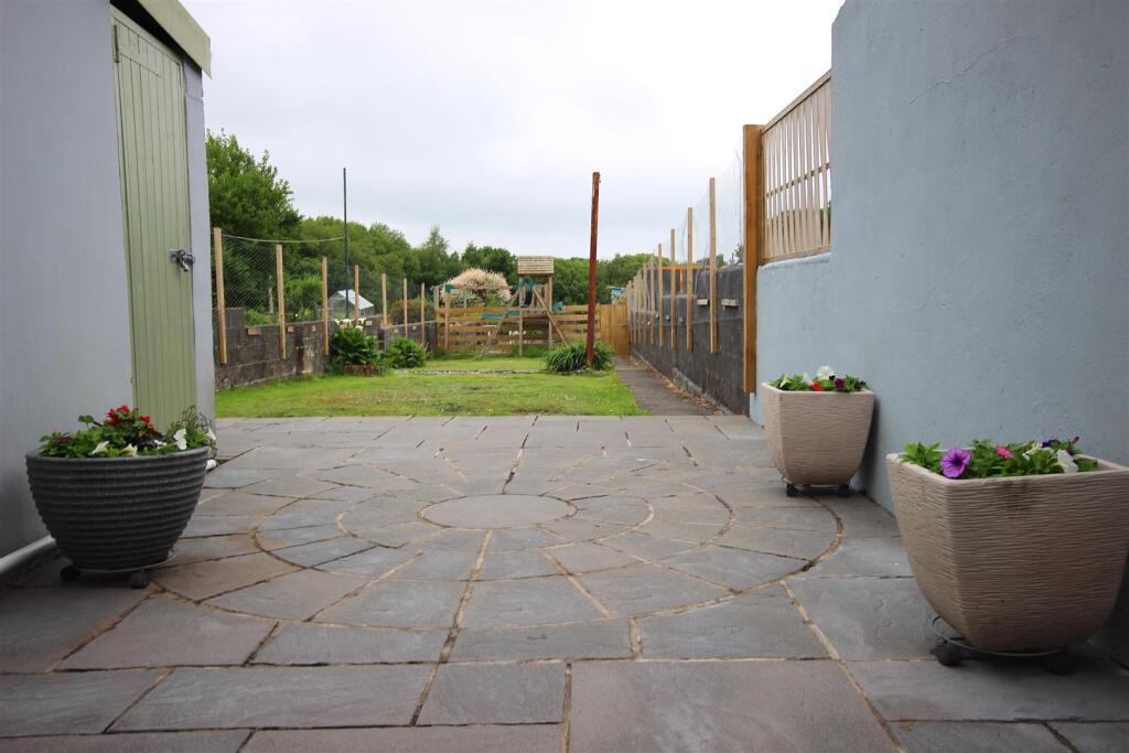Garden Patio 8.jpg