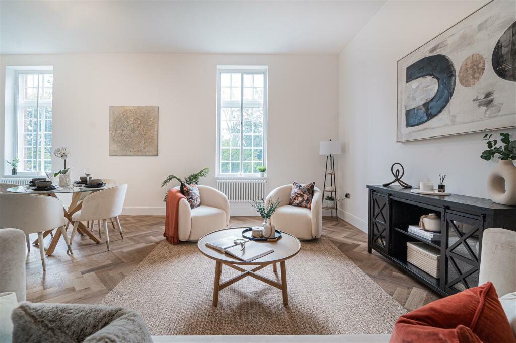 Apt N C. Hall-05.jpg