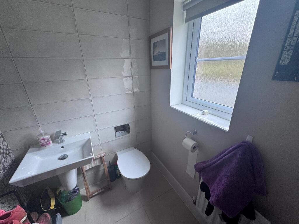 Cloakroom / WC