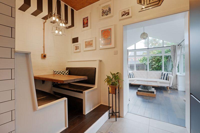 Kitchen / Garden Room 