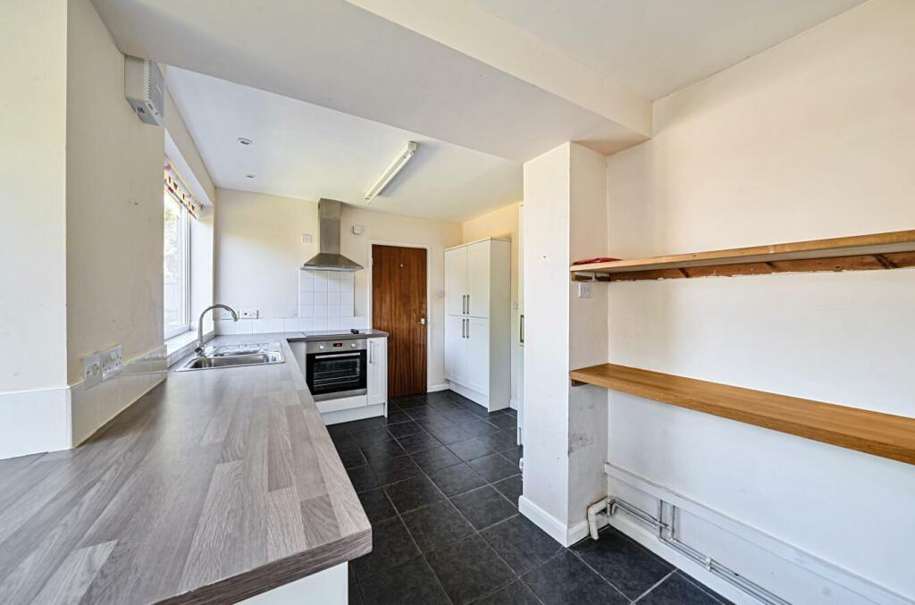 2 Rowan Drive, Lutterworth