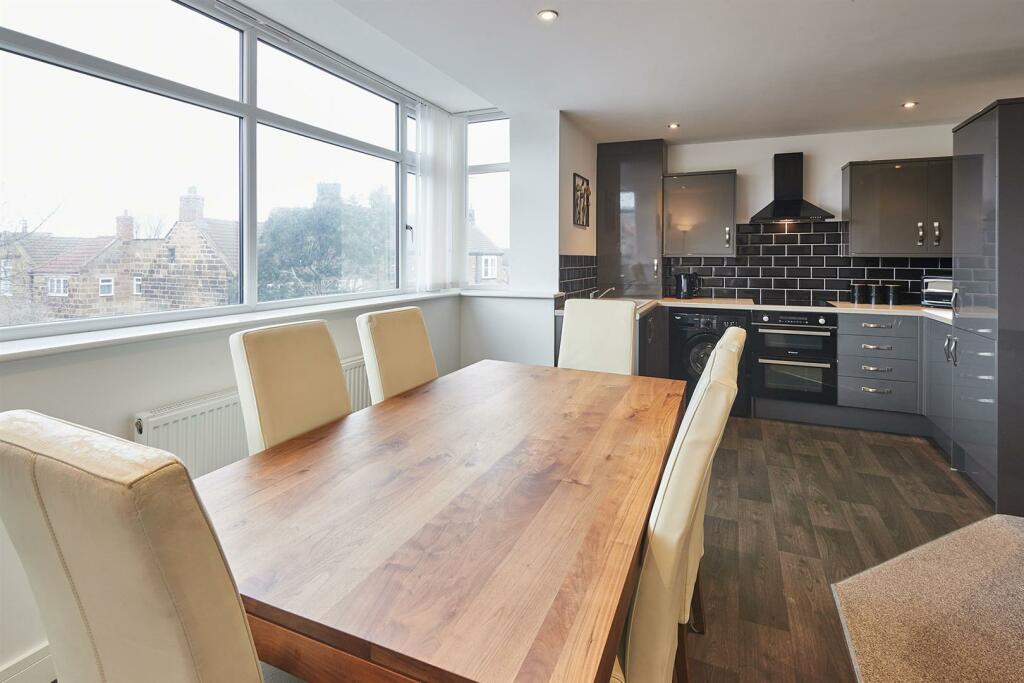kitchen 5.jpg