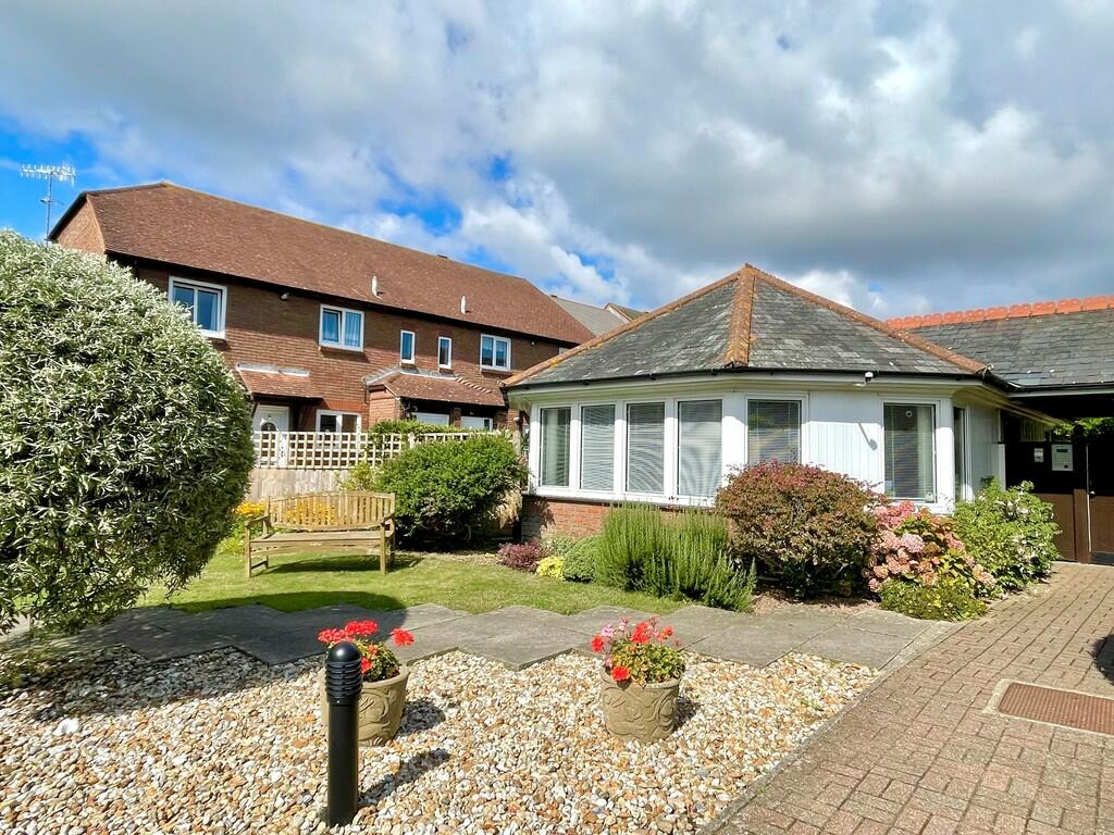 2 Barton Court Co...