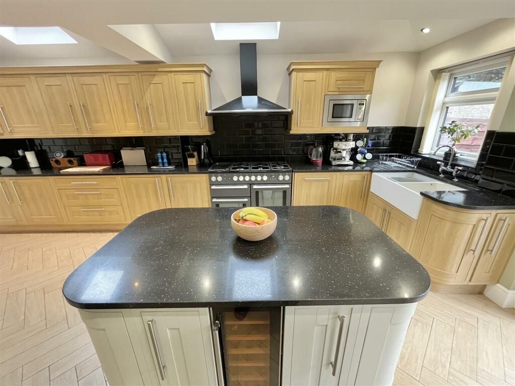 Kitchen Aspect 5.jpg