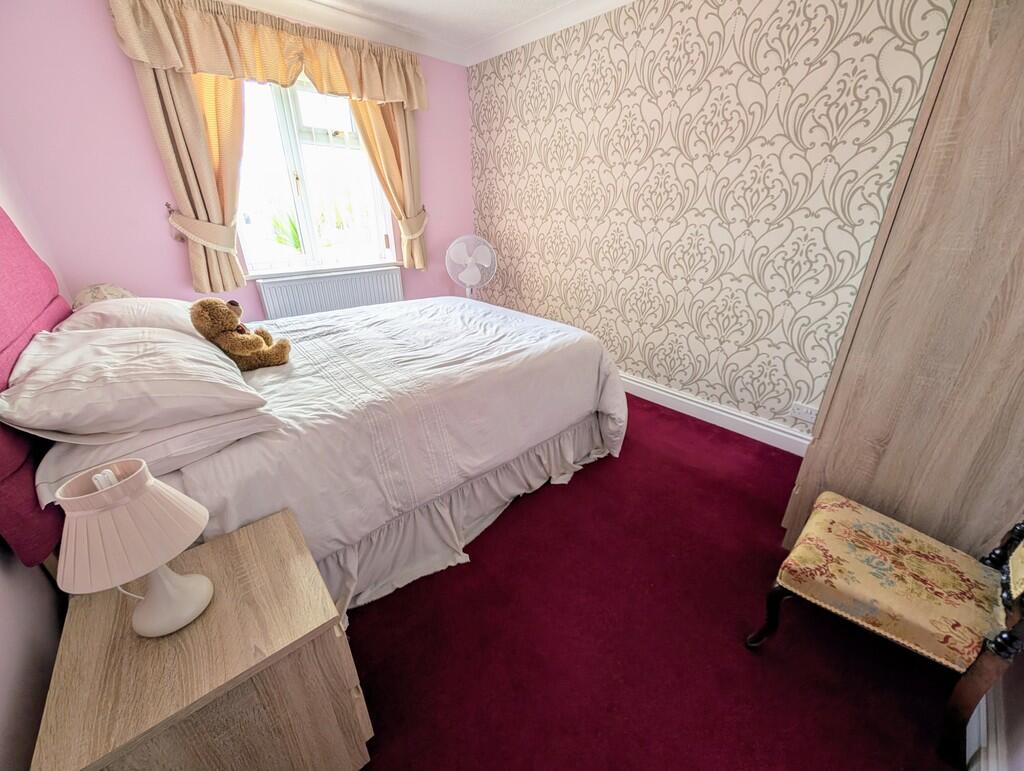 PXL_20251027_1153...