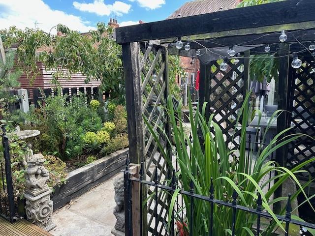 Rear Garden - image three.jpg