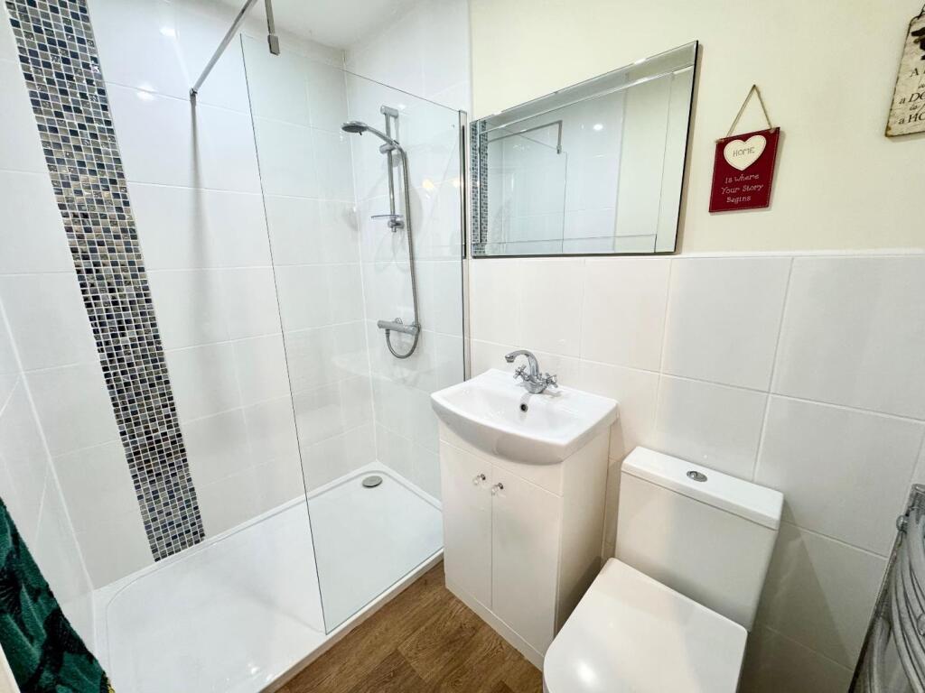 Ground Floor Ensuite