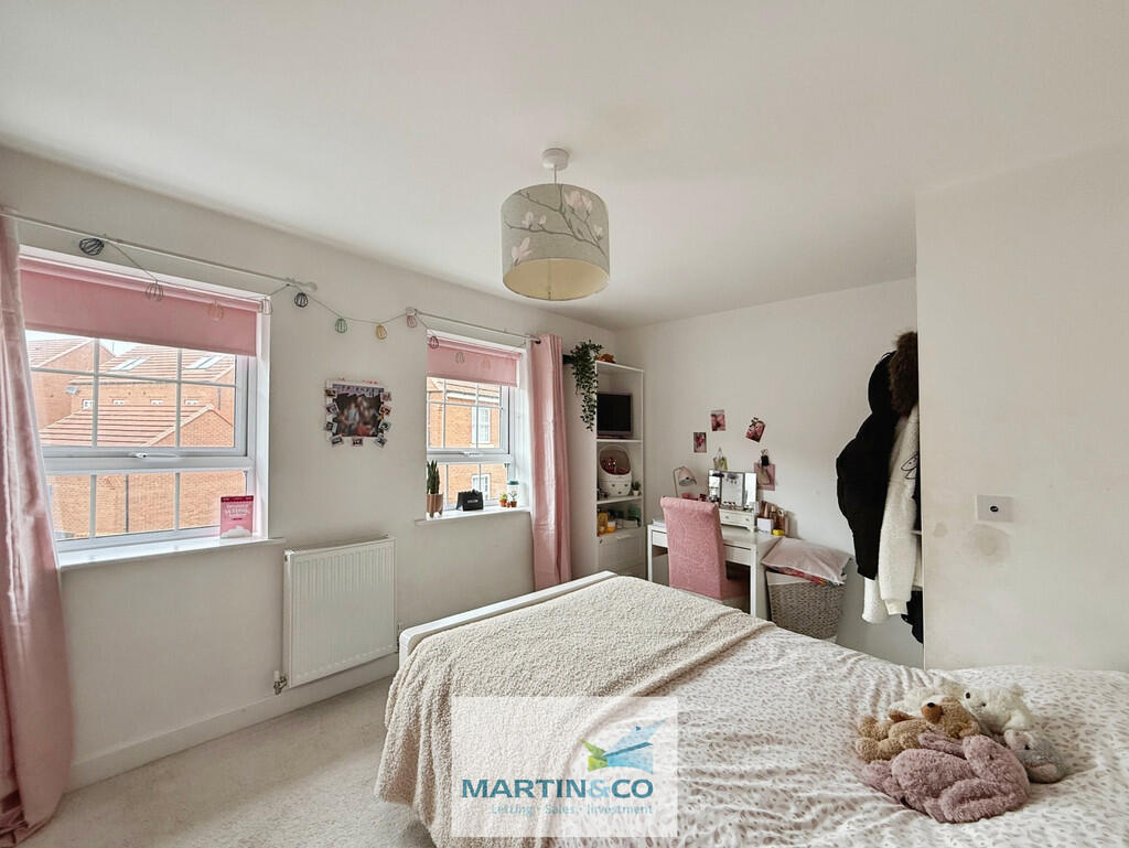 56ff8126-2-4E65-9...