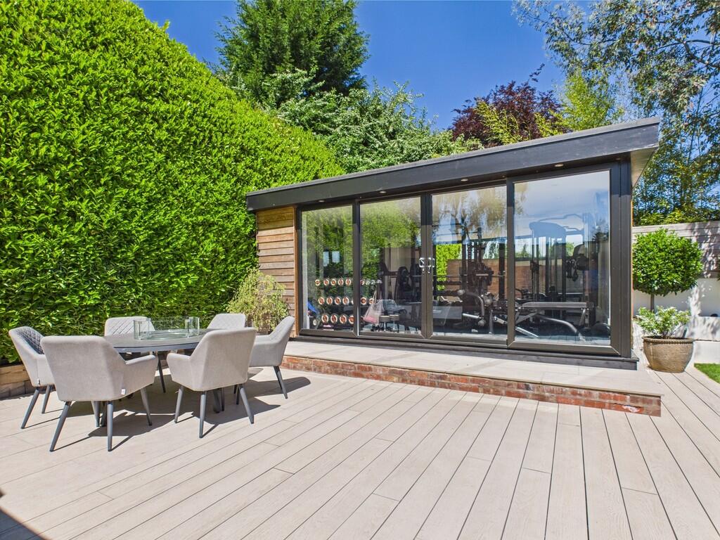 CAM03830G0-PR0148...