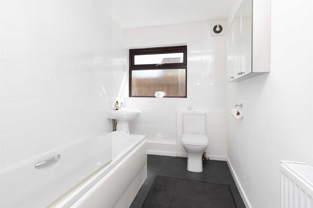 Newts End, 25 Pool Street