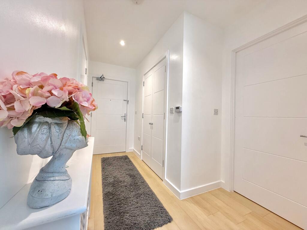 Private Entrance Hallway