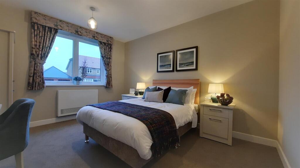 FCC Bed 1.jpg